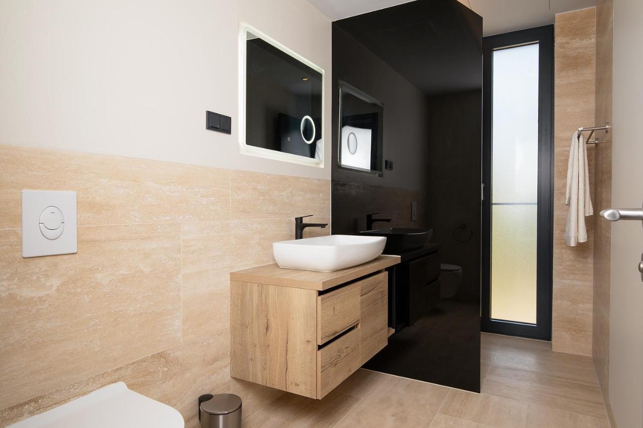 Boutique Apartments Kristo Медулин Экстерьер фото